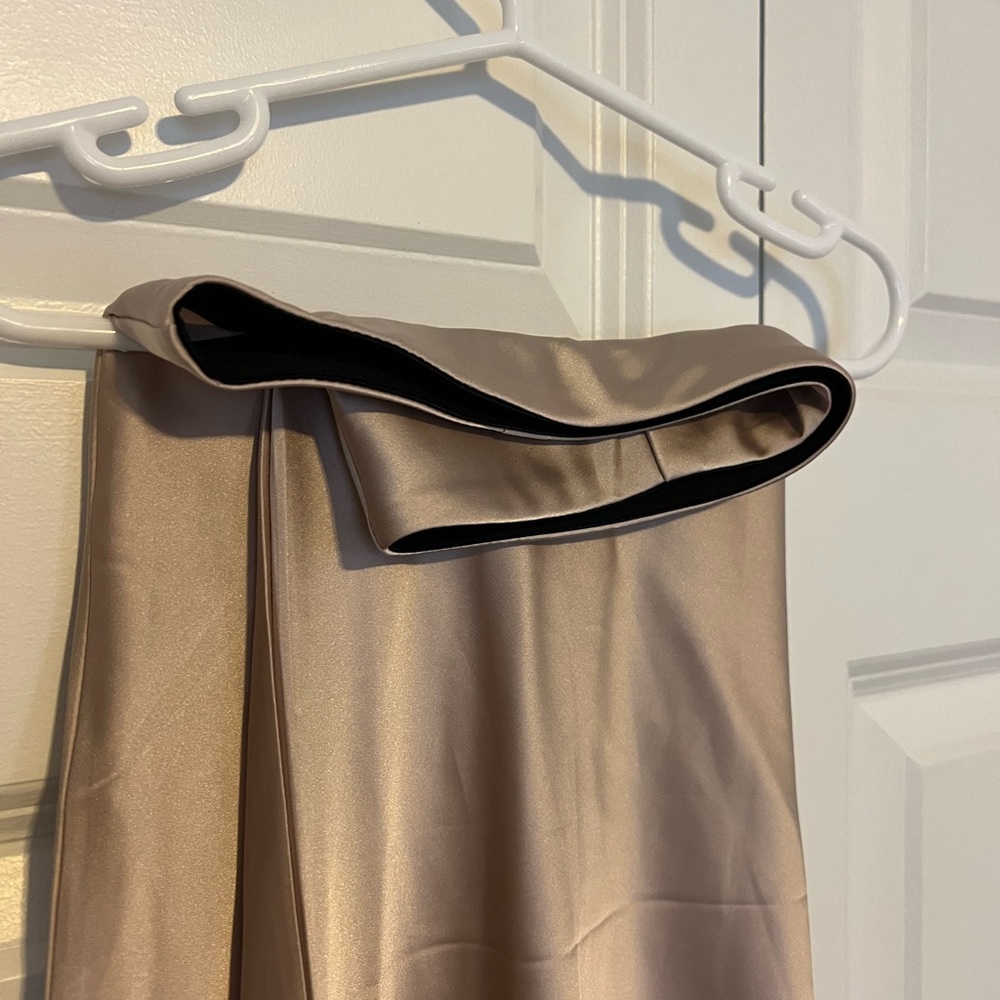 Champagne flowy silky skirt size S